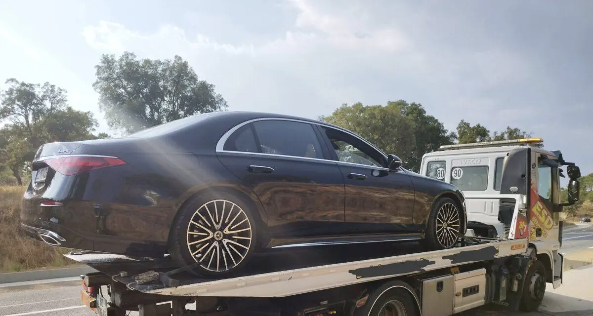 Véhicule professionnel transporté après une immobilisation