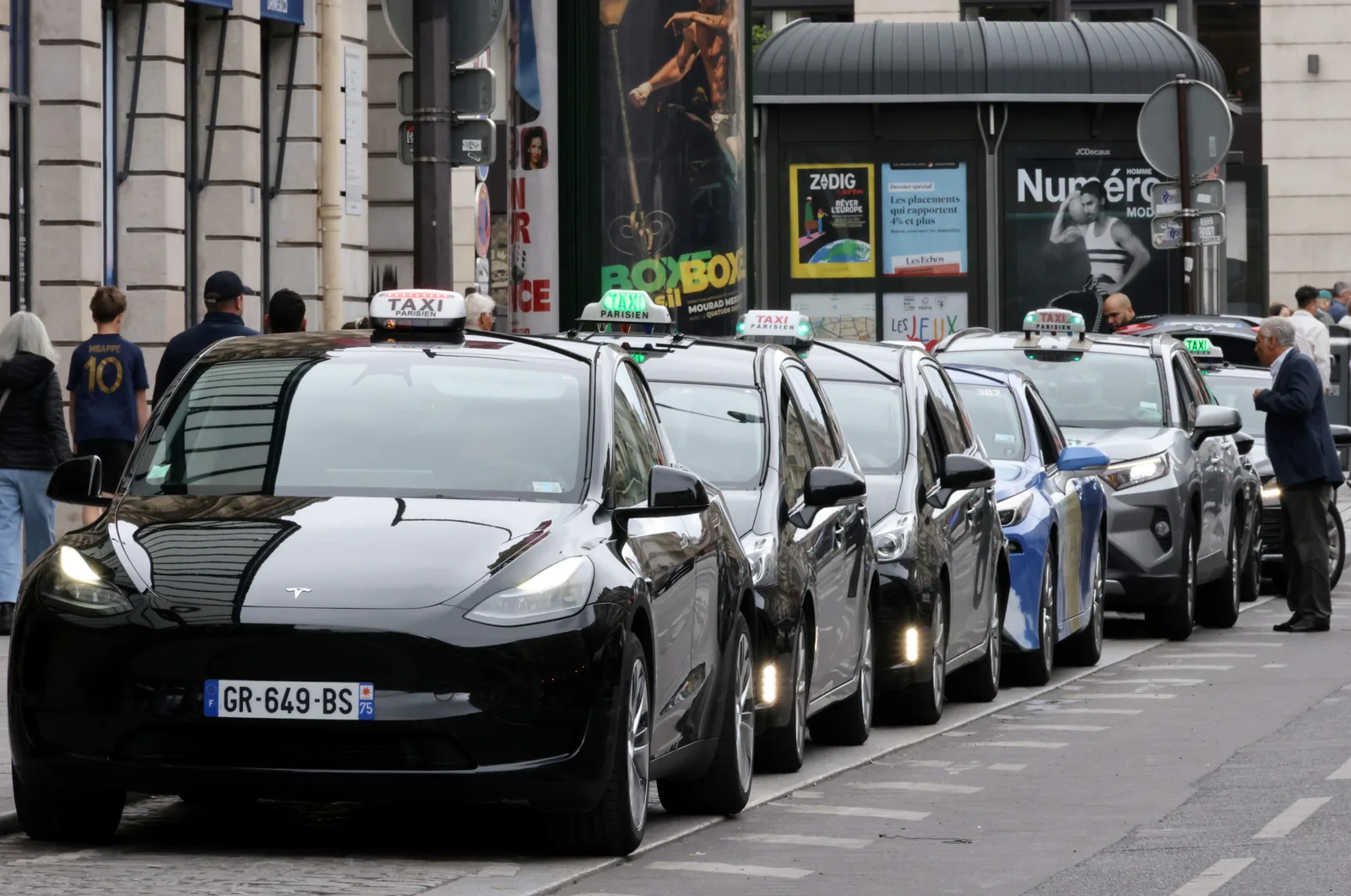 Taxis en circulation à Paris